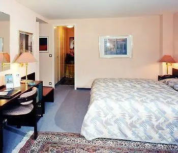 Capitole 3*
